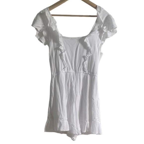 American Eagle Flutter Sleeve Lace Romper Small - Picture 3 of 11